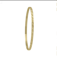 Load image into Gallery viewer, 10K Gold Diamond Cut Stackable Bangles
