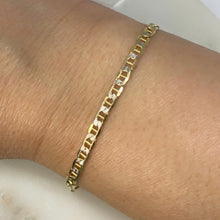 Load image into Gallery viewer, 10K Two Tone Gold Marine Link Bracelet
