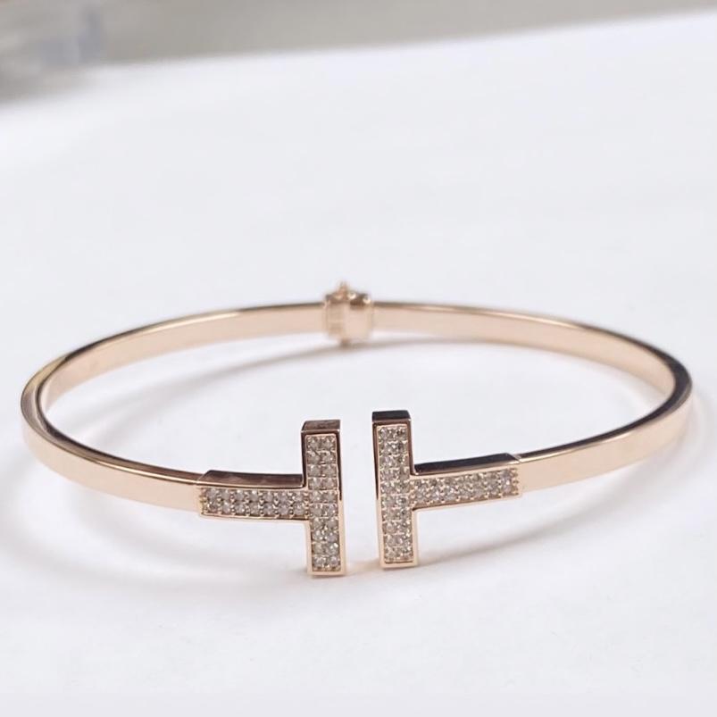 10K Gold Bar Bangle Bracelet