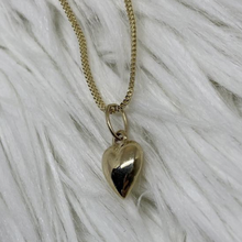 Load image into Gallery viewer, 10K Gold Puffed Heart Necklace
