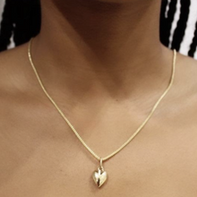 Load image into Gallery viewer, 10K Gold Puffed Heart Necklace
