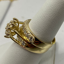 Load image into Gallery viewer, 10K Gold Cluster Bridal Ring Set
