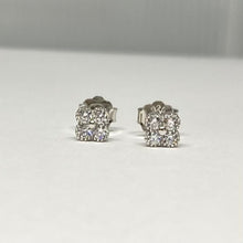 Load image into Gallery viewer, 925 Sterling Silver Flower Studs
