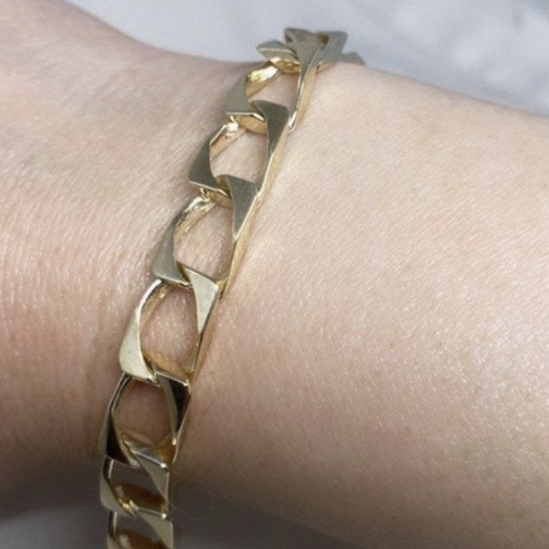Gold Solid Square Curb Link Bracelet